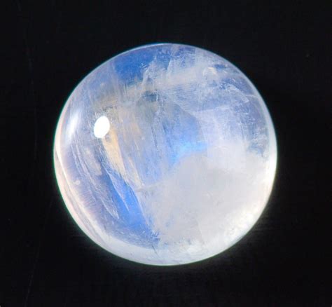 The Divine Guidance of Moonstone: Trusting Your Intuition